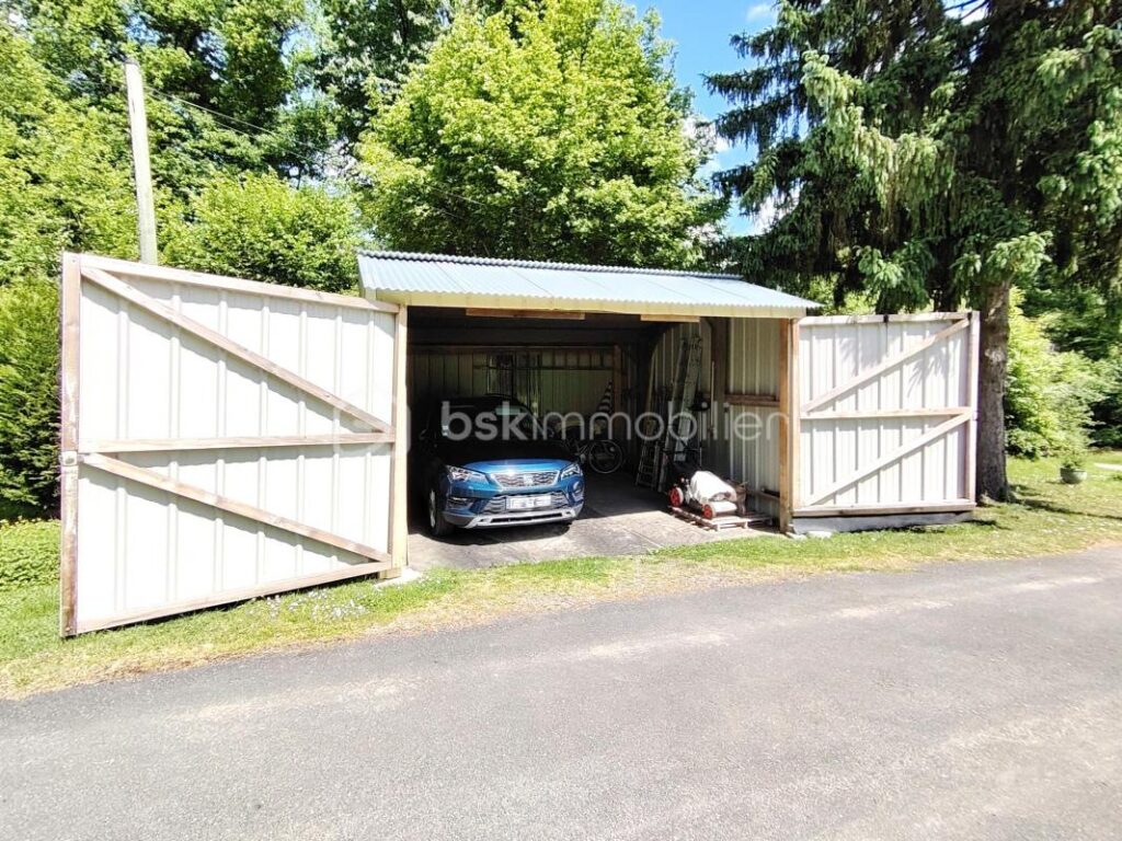 Maison de charme en campagne à Chenu – Tranquillité et vues dégagées garanties ! – 4 pièces – 3 chambres – 75 m²