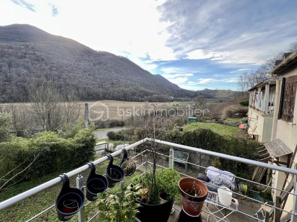 A saisir maison avec un fort potentiel – 5 pièces – 3 chambres – 108 m²