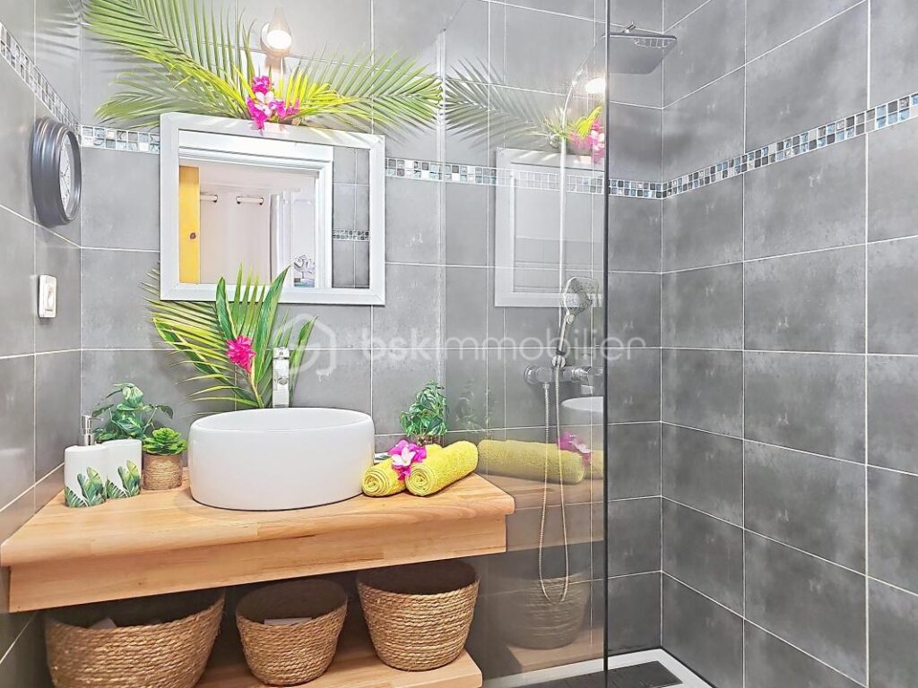 Splendide studio vue mer Anse des Rochers – 1 pièce – 1 chambre – 20 m²