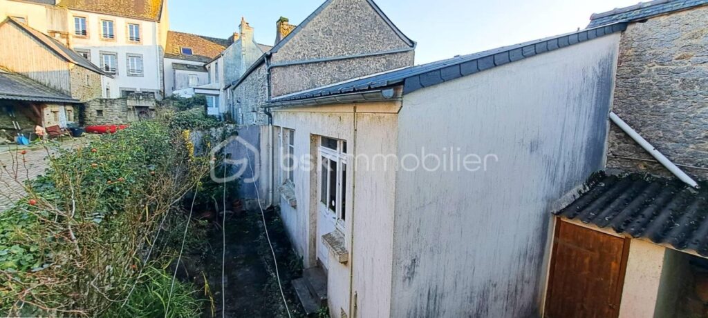 Les Trois Sœurs – 9 pièces – 5 chambres – 135 m²