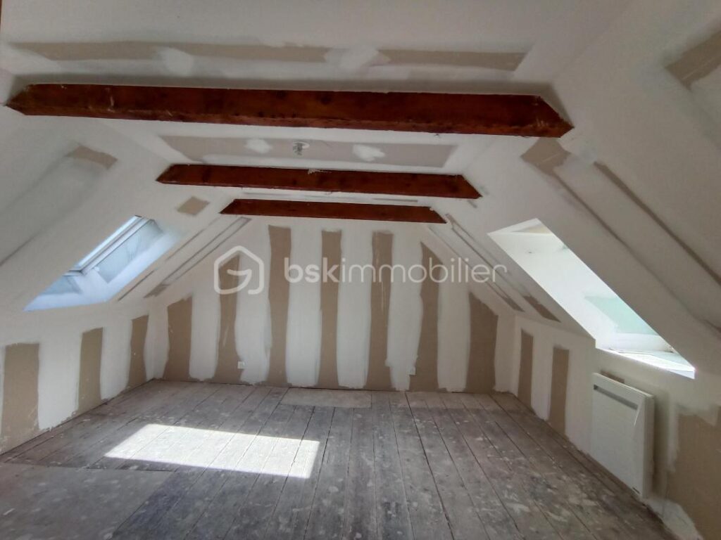 Maison 128 m2 6 pièces 4 chambres ( à Penzé) – 6 pièces – 4 chambres – 128 m²