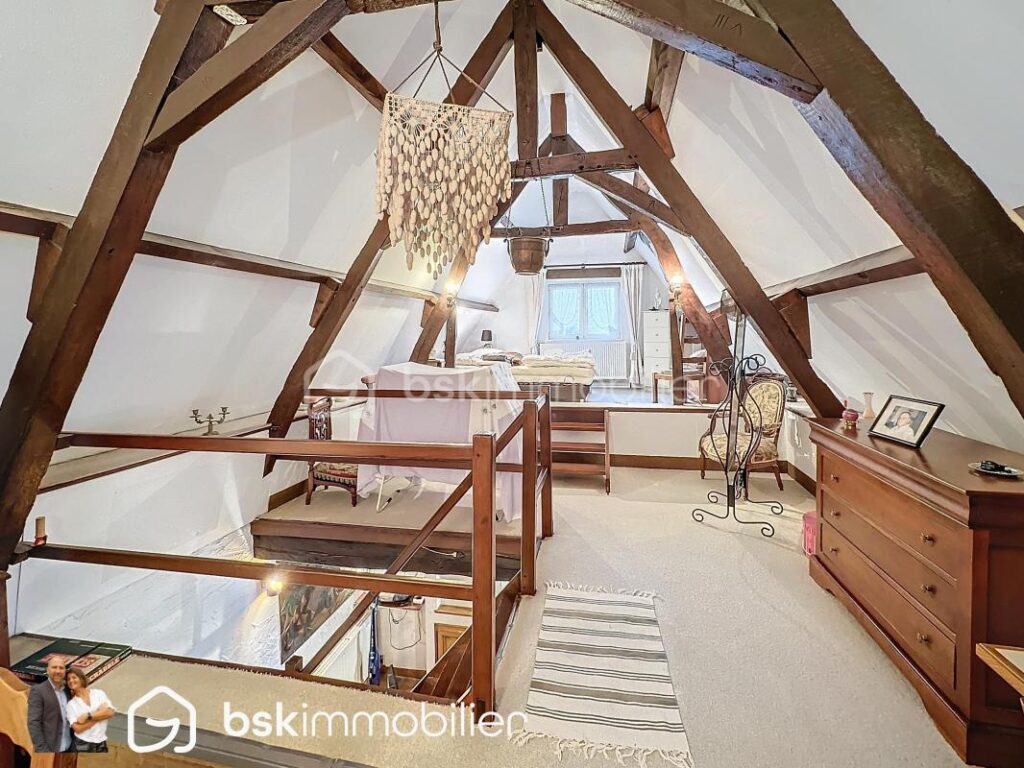 Maison de ville 4 chambres – 7 pièces – 4 chambres – 180 m²