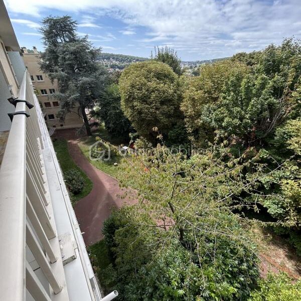 Appartement à vendre à Sevres