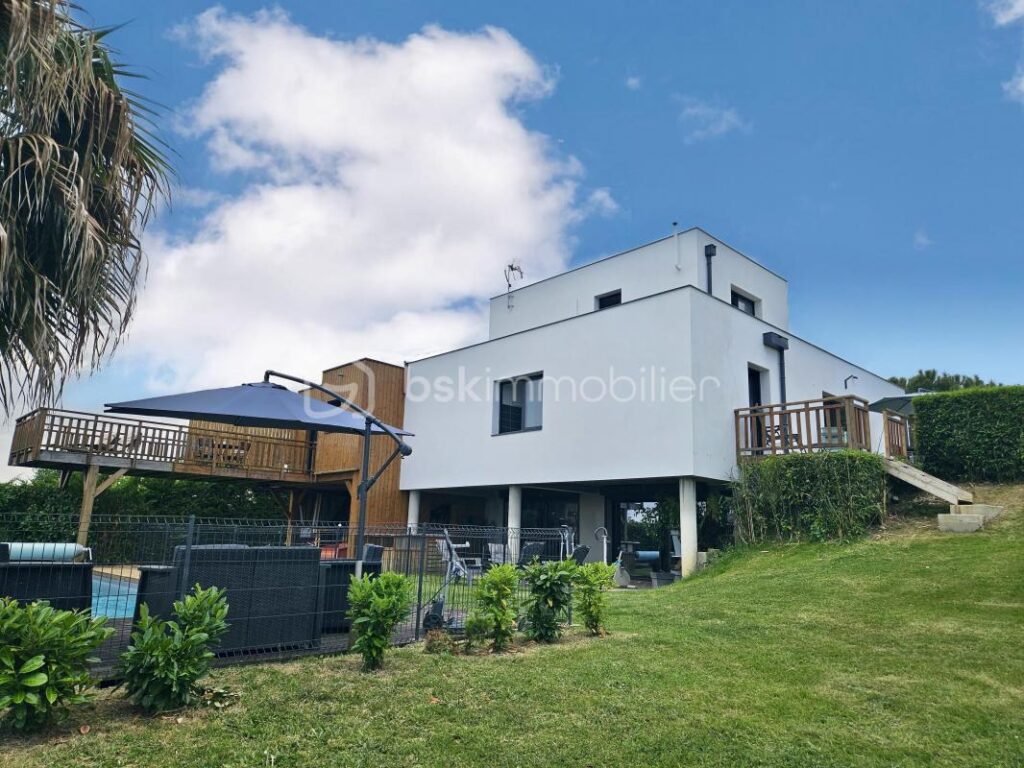 Maison 4 pièces 150 m² – 4 pièces – 3 chambres – 150 m²