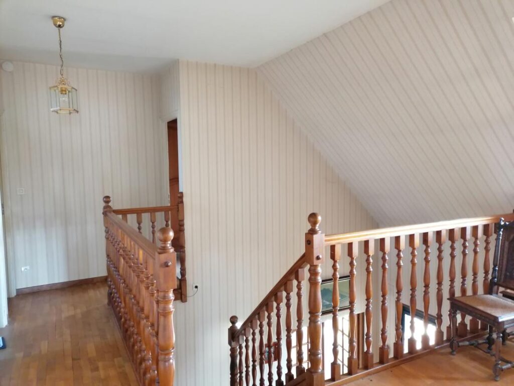 BAISSE DE PRIX ! PAVILLON INDIVIDUEL/CAMPAGNE/ 6 CHAMBRES GRAND VERLY 02 – 8 pièces – 6 chambres – 192 m²