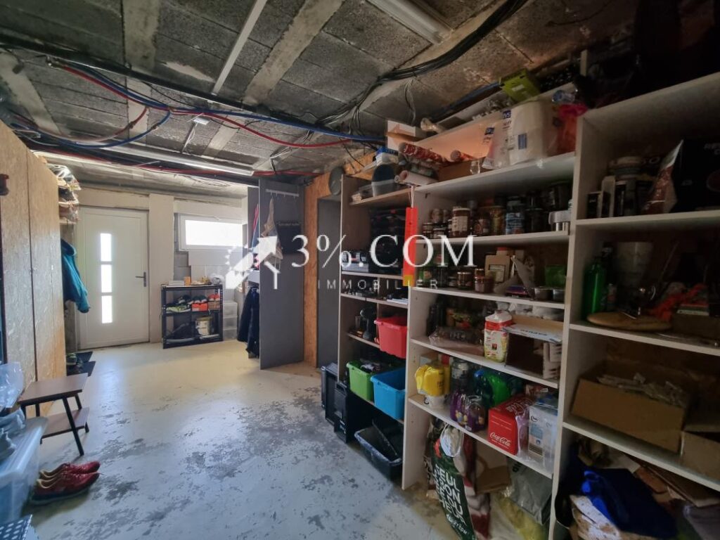 MAISON 119 m2 RENOVEE EN 2020 – 2 NIVEAUX – 3 CHAMBRES – TER – 6 pièces – 3 chambres – 119 m²