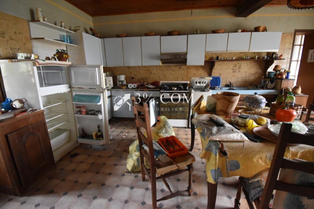 Ancien moulin de 154 m2, 3 chambres, 2 bureaux, dans écrin d – 5 pièces – 3 chambres – 153 m²