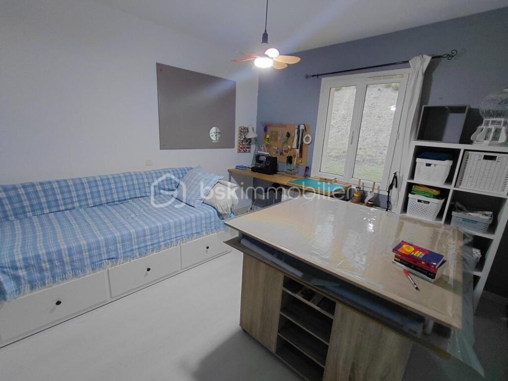 Superbe villa avec vue sur le château de GRIGNOLS – 7 pièces – 5 chambres – 210 m²