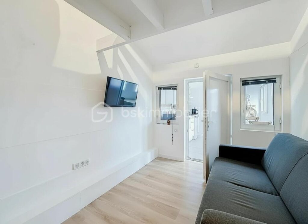 Villa T5 – 106 m² – Vue exceptionnelle sur les étangs – Appartement indépendant – DPE B – 5 pièces – 4 chambres – 106 m²