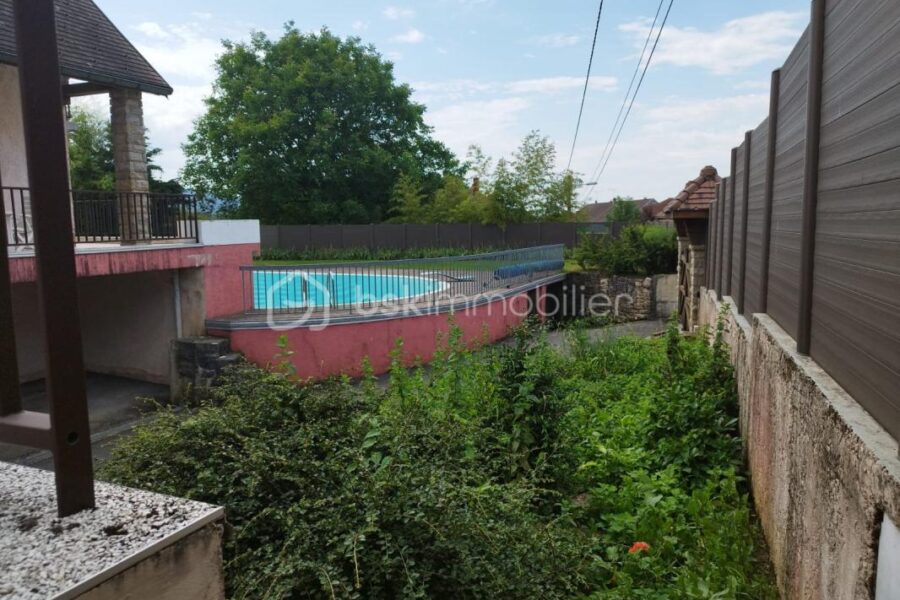 Maison à vendre à Clairvaux les lacs