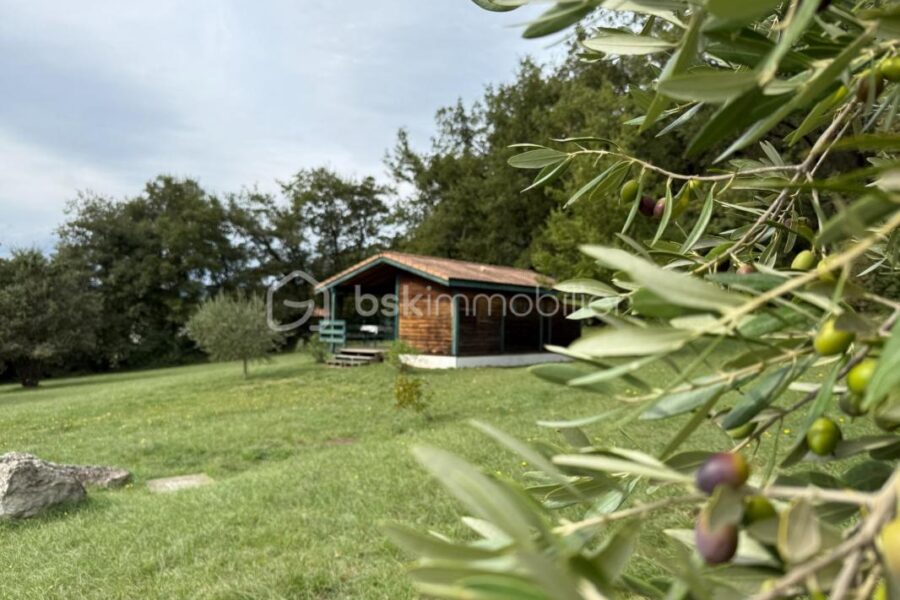Maison à vendre à Les tourrettes