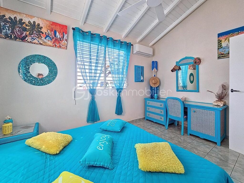 Villa avec piscine 3 chambres , parcelle 1000 m2 – 4 pièces – 3 chambres – 120 m²