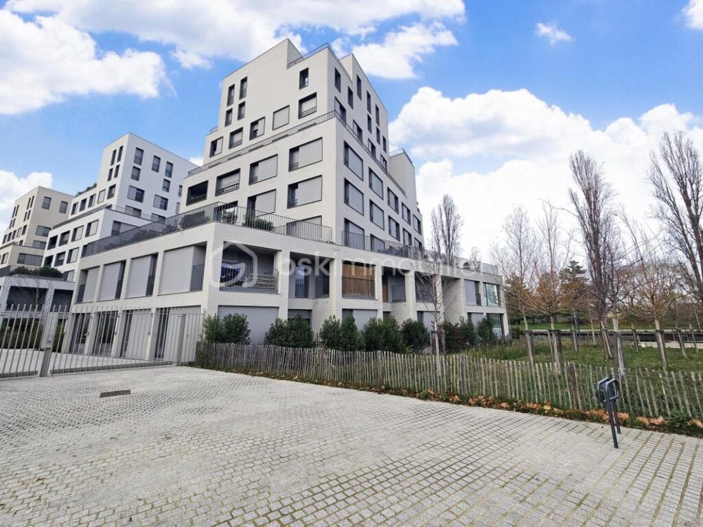 Appartement F3 DPE C 2023 bord du canal terrasse parking – 3 pièces – 2 chambres – 58 m²