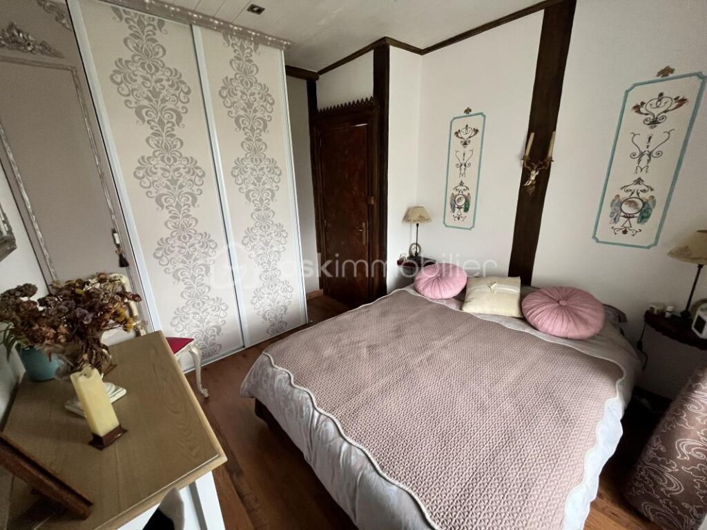 Charmante maison de village rénovée avec jardin – 4 pièces – 2 chambres – 73 m²