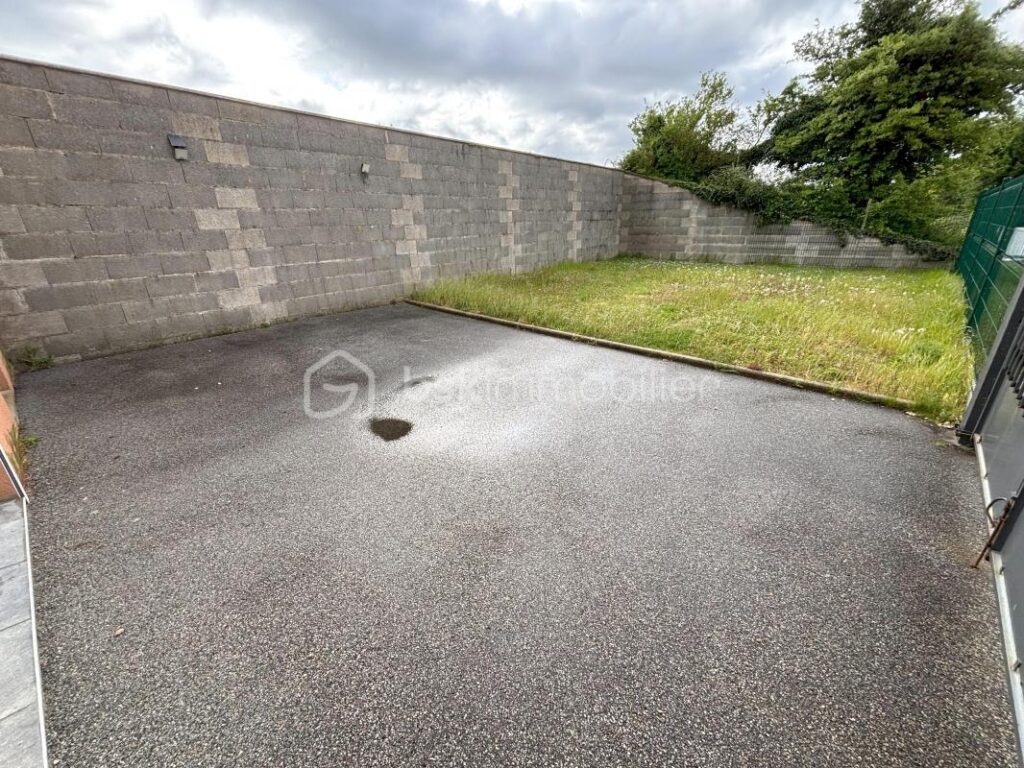 Maison à 10 min à pied de la mer avec dépendance et garage – 4 pièces – 3 chambres – 125 m²