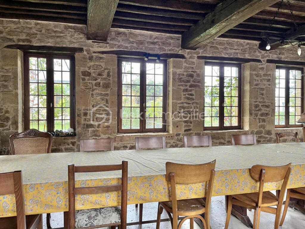 Maison de Maître 600m² 7 chambres – 10 pièces – 7 chambres – 600 m²