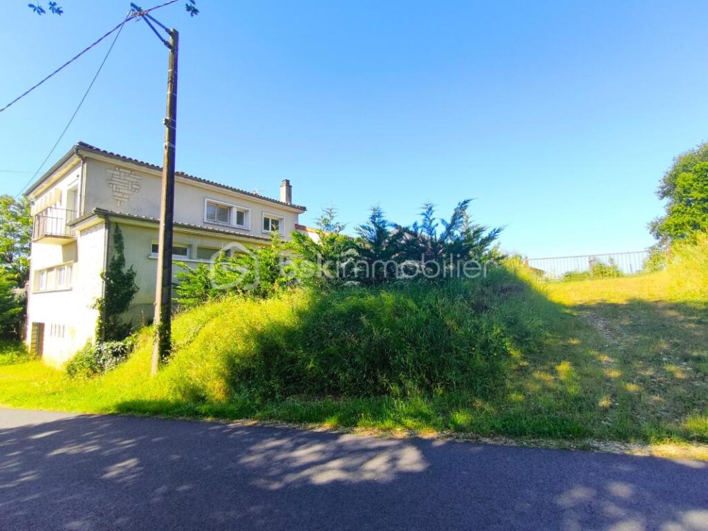 Charme et rentabilité : un bien, deux opportunités – 7 pièces – 4 chambres – 200 m²