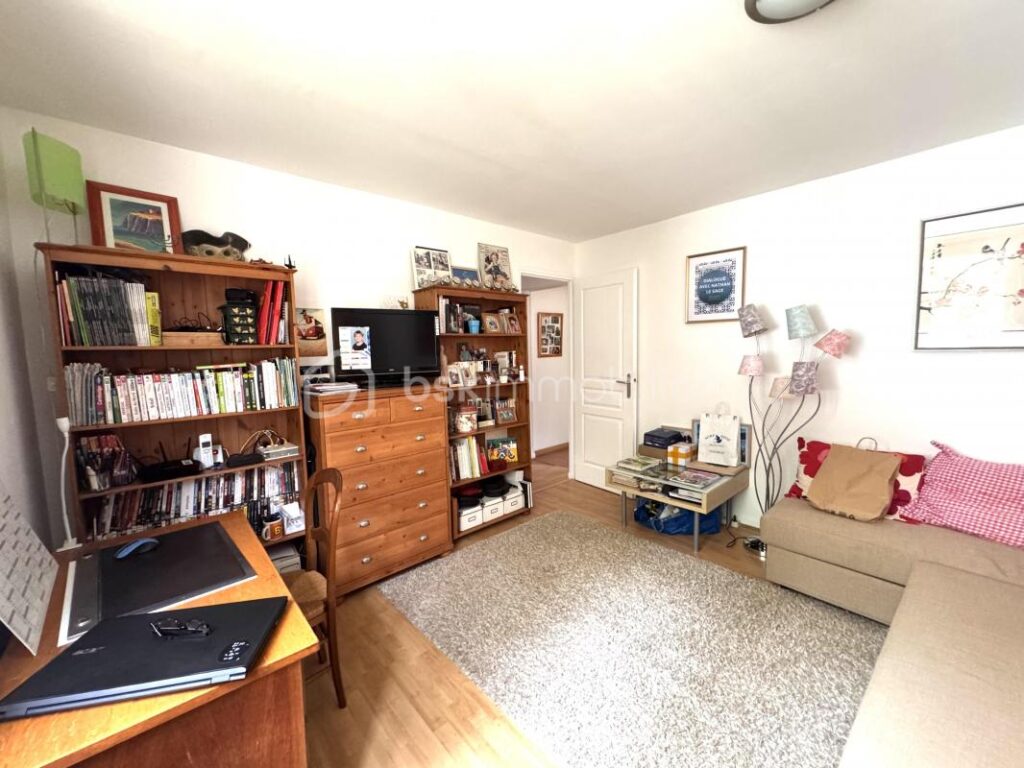 Istres, Appartement de 127m2 avec Jardin – 5 pièces – 4 chambres – 127 m²