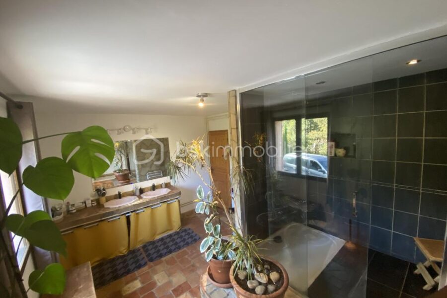 Maison à vendre à La roque d antheron — Vue nature — photo 19