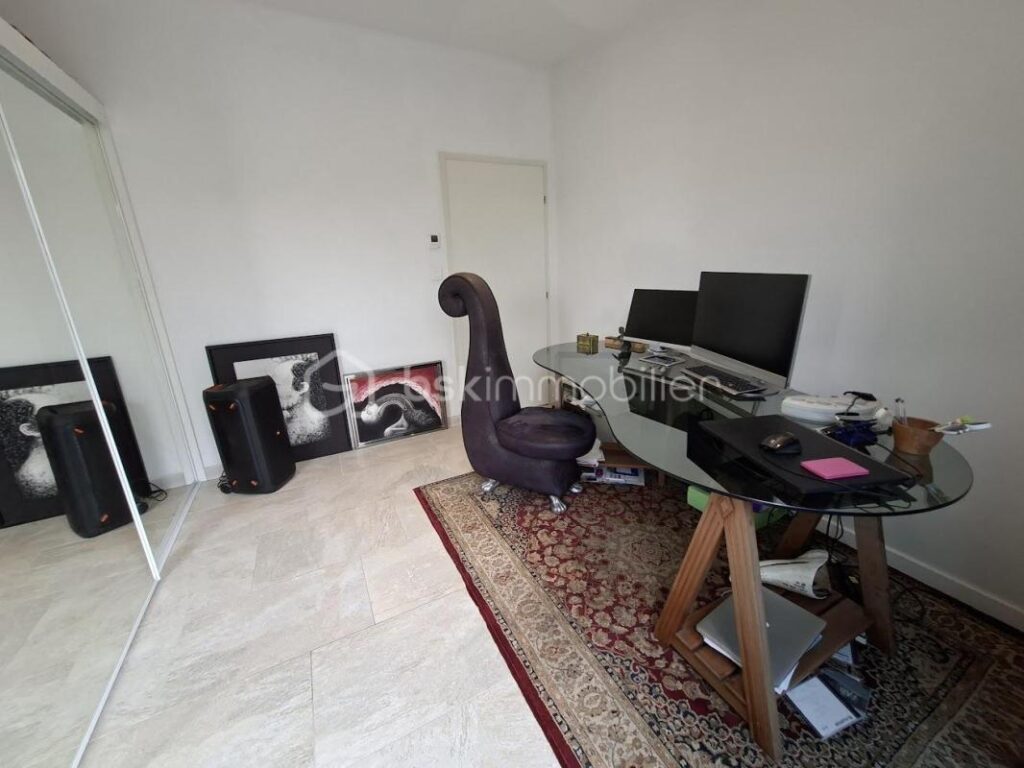 MAGNIFIQUE MAISON CONTEMPORAINE T5 – 5 pièces – 4 chambres – 153 m²