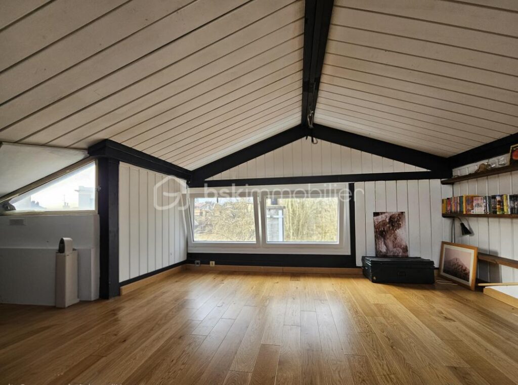 Triplex d’exception avec vue dégagée – 6 pièces – 3 chambres – 128 m²