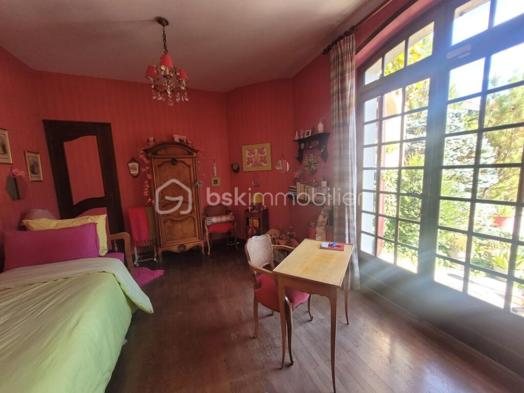 Criel de Voiron Propriété d’Exception Terrain 3766 m² 1 090 000 € – 10 pièces – 6 chambres – 370 m²