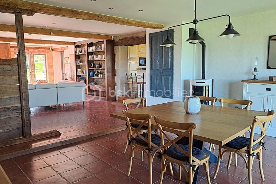 Maison à vendre à Lanta