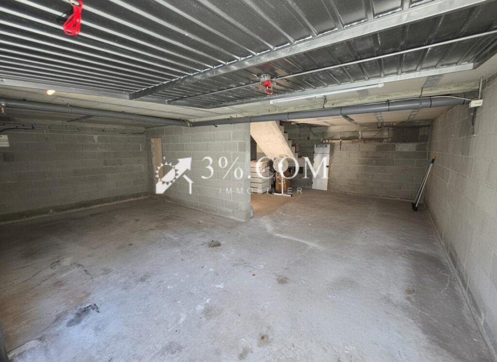 Grande villa dans quartier verdoyant – 6 pièces – 4 chambres – 145 m²