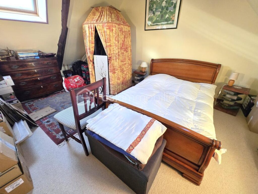 Maison de caractère – Volume, élégance et charme authentique – 182 m² – 6 pièces – 3 chambres – 182 m²