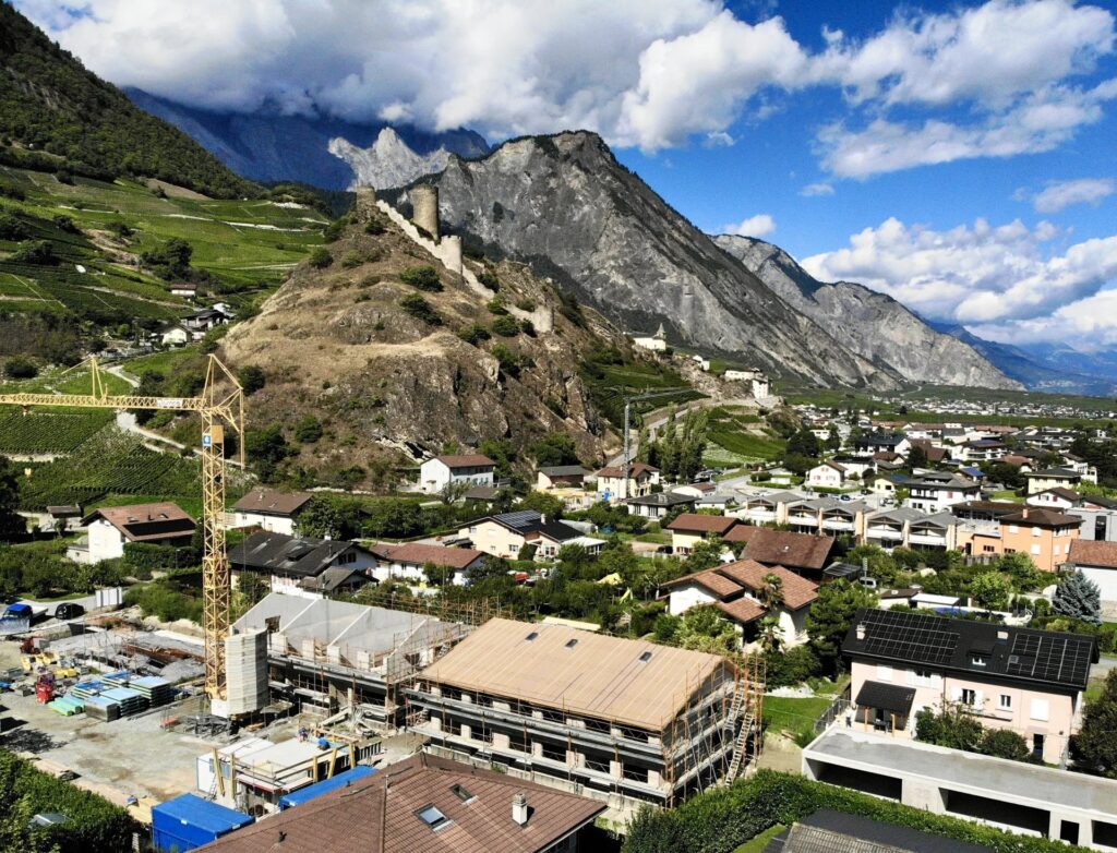 VILLA MITOYENNE LUXUEUSE DE 181 M2 – 6 pièces – NR chambres – 181 m²