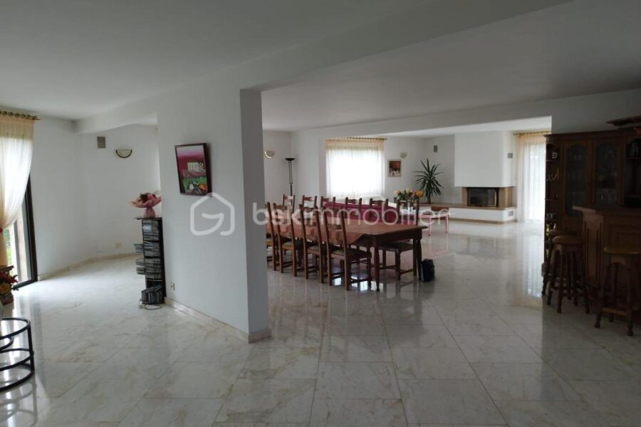 Maison à vendre à Clairvaux les lacs