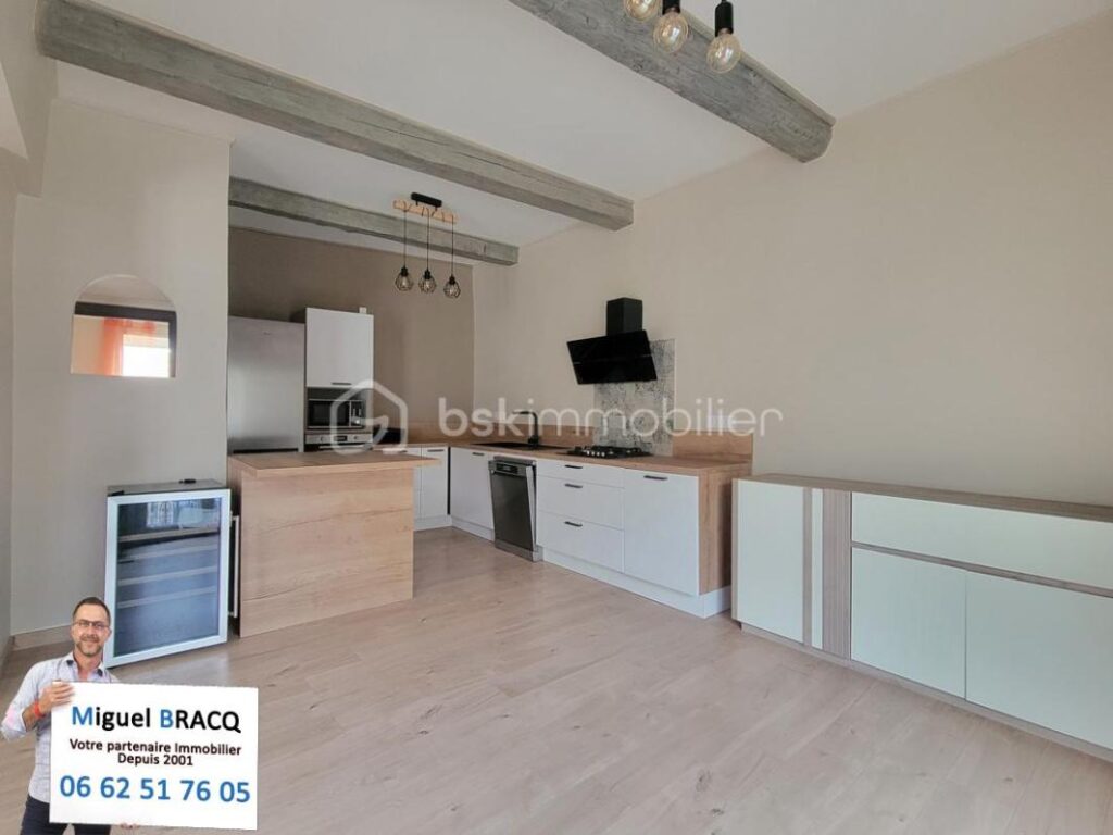 Coup de coeur ! maison F4 avec séjour cuisine de 52 m² + terrasse + parking + garage sur Lespignan 34710 – 4 pièces – 3 chambres – 107 m²