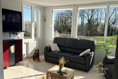 Maison 6 pièces 143 m2 1 880 m2 de terrain Bersillies (5 – 6 pièces – 4 chambres – 143 m²