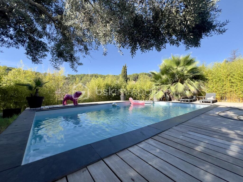 VILLA TYPE LOFT – 4 pièces – 3 chambres – 133 m²