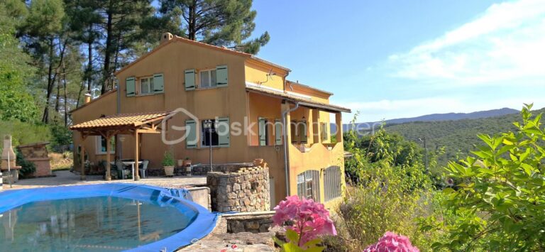 Maison de 169 m², le calme de la campagne, pas de vis à vis, piscine à débordement avec vue sur la vallée Cévenole ! – 6 pièces – 4 chambres – 169 m²