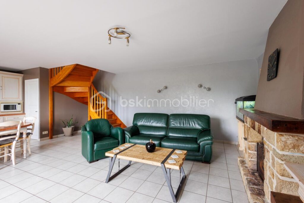 Maison ancienne 4 chambres – Moulins centre – 105 m² – Terrain 290 m² – 5 pièces – 4 chambres – 105 m²