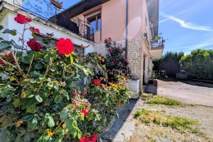 Maison à vendre à La mure — Vue nature — photo 3