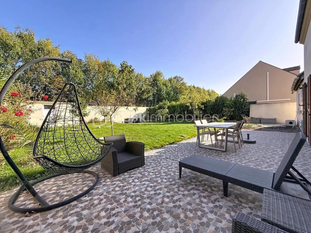 🏡 Maison traditionnelle 6 pièces – Meaux – 6 pièces – 4 chambres – 134 m²