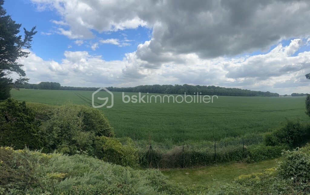 Maison familiale – 7 pièces – 4 chambres – 183 m²