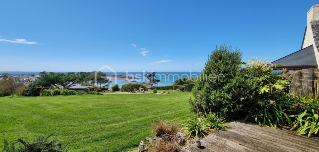 MAISON ET GITES EMPLACEMENT IDEAL! – 7 pièces – 4 chambres – 140 m²