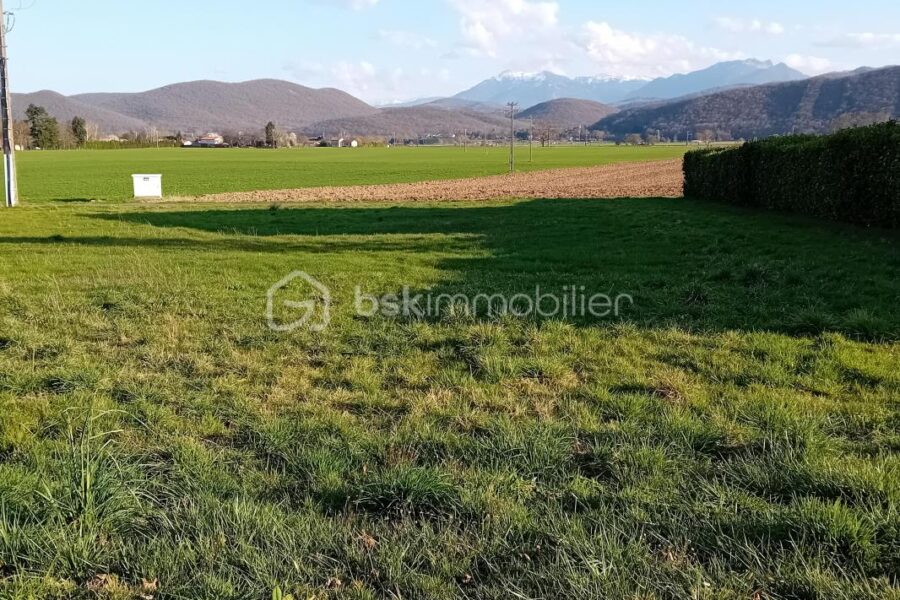 Terrain à vendre à Pointis de riviere