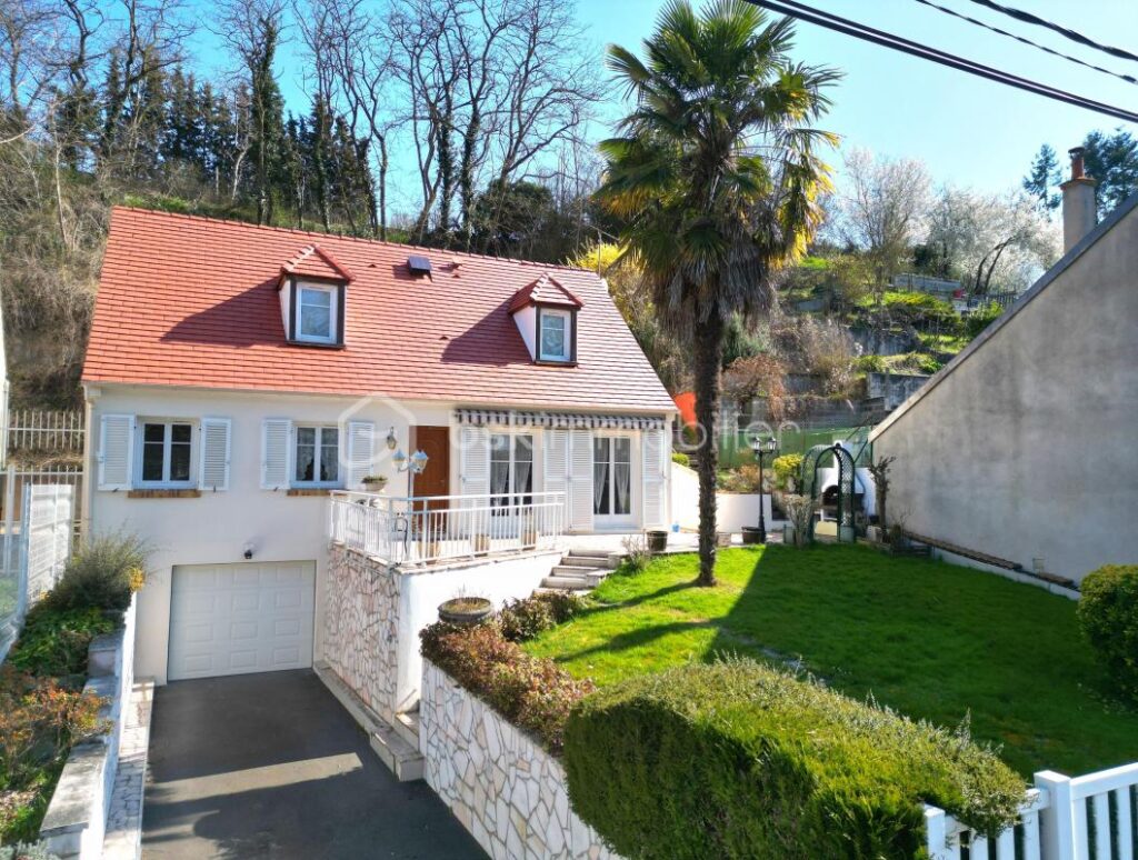 VUE IMPRENABLE SUR LE LOING – 5 pièces – 4 chambres – 108 m²