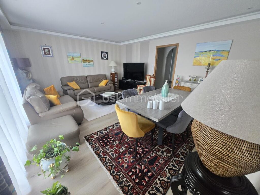 Magnifique Pavillon de plain pied de 131m² à Nevers – 5 pièces – 4 chambres – 130 m²