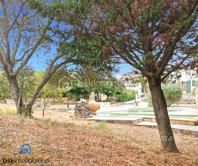 Villa nichée au cœur des Corbières – 5 pièces – 3 chambres – 140 m²