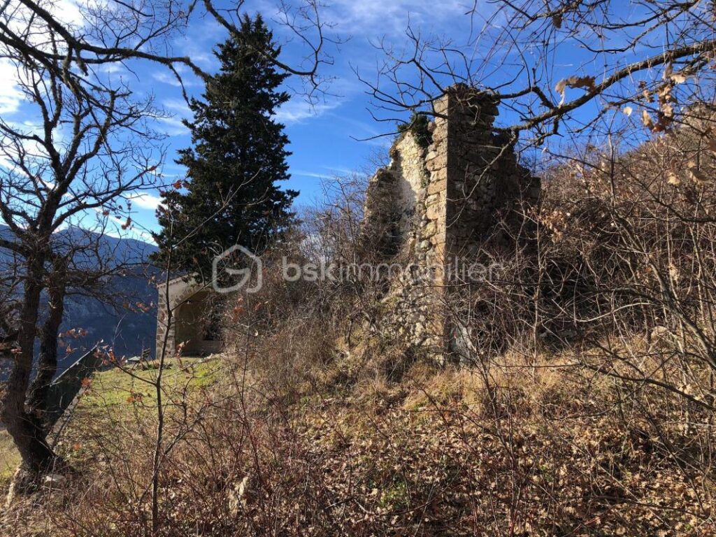 À Vendre – Terrain Constructible de 1 700 m² à Mujouls – NR pièces – NR chambres – 1700 m²