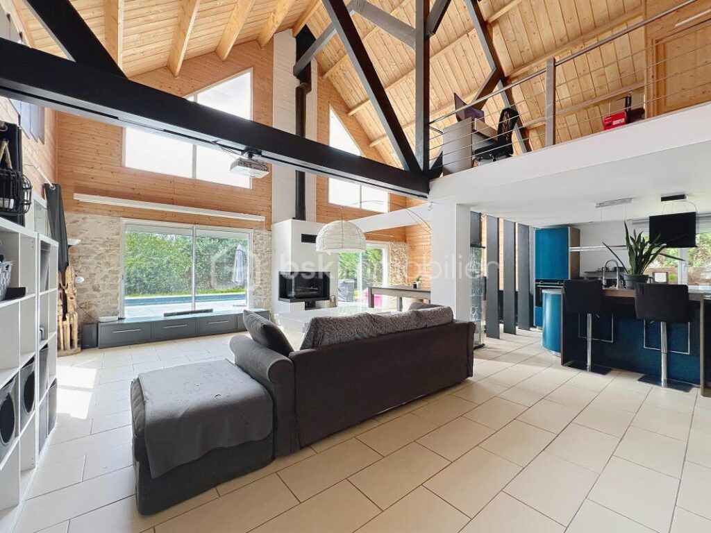 Maison 5 Pièces 180 m2 à PALEY – 5 pièces – 4 chambres – 180 m²