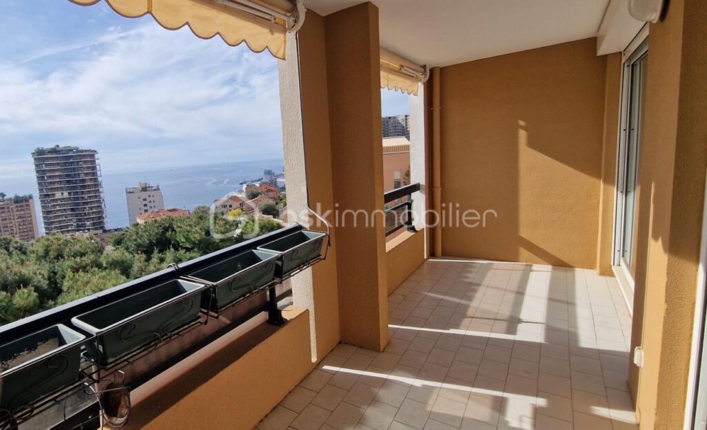 Bel appartement VILLA MEDICIS 4pièces à seulement 5 mn de Monaco ,vue mer – 4 pièces – 3 chambres – 78 m²