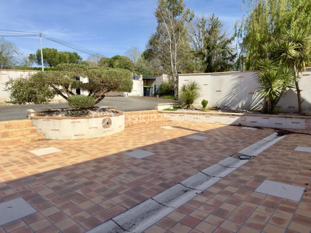 Magnifique Villa de 218 m² avec Vue Dégagée et Environnement Calme – 6 pièces – 4 chambres – 218 m²