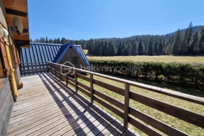 DEUX CHALETS INDEPENDANTS – 4 pièces – 2 chambres – 84 m²