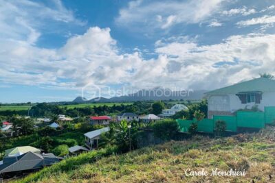 TERRAIN VIABILISE – NR pièces – NR chambres – 500 m²